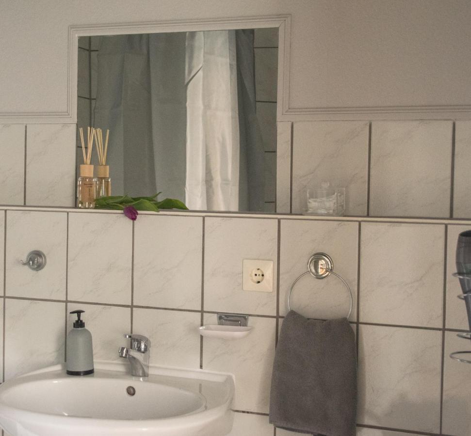 Zimmervermietung Hebenstreit ベルンブルク エクステリア 写真